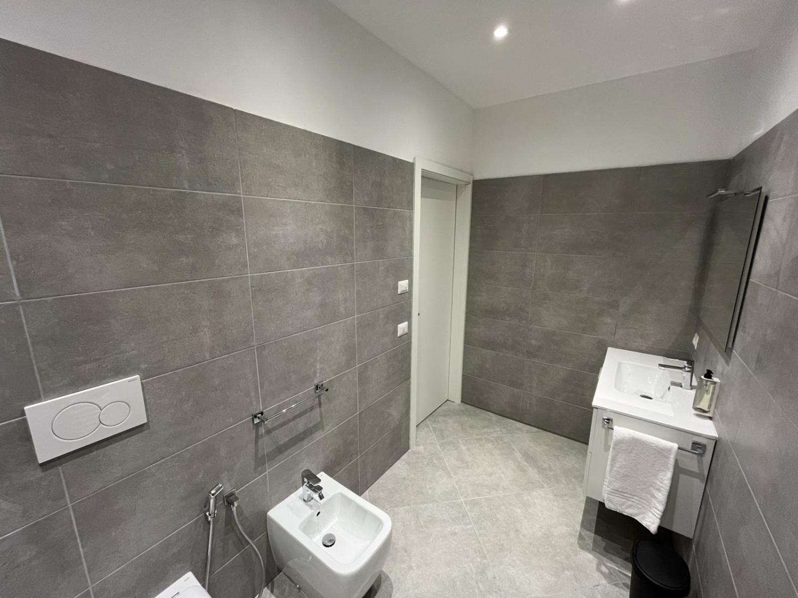 House Of Oscar Aparthotel อาเดรีย ภายนอก รูปภาพ